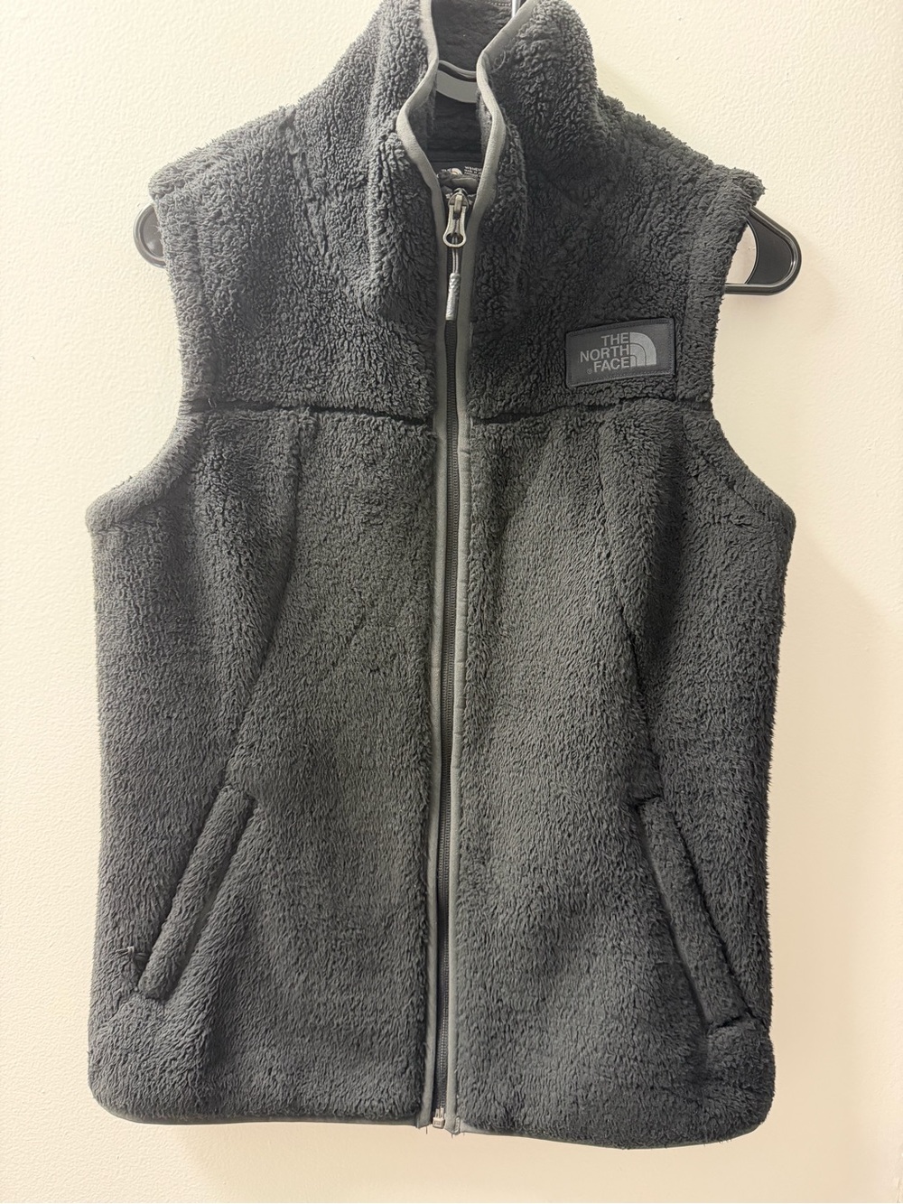 The North Face Sherpa Fleece Vest- black